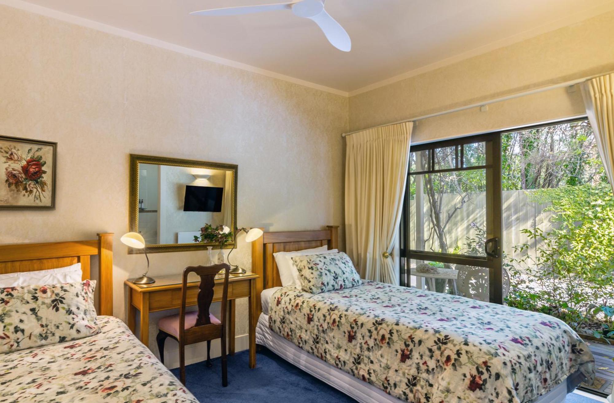Olive Rabbit - Boutique Bed & Breakfast Turangi Buitenkant foto